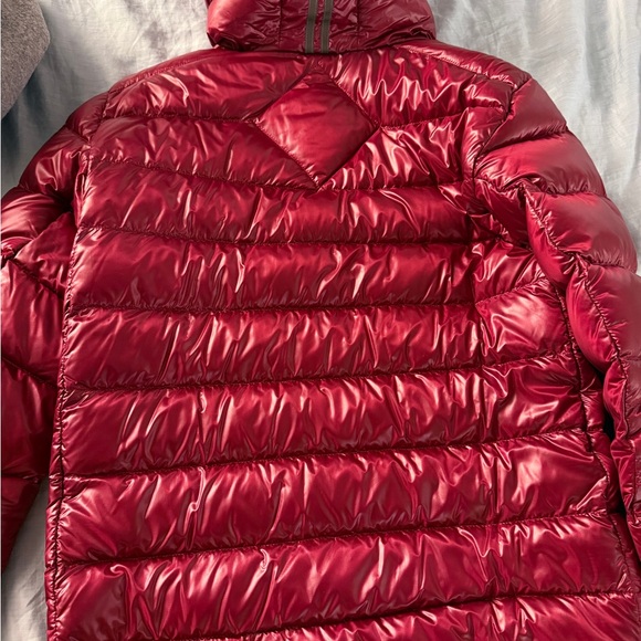 Canada Goose Red Puffer Jacket New with Tags - Picture 2 of 7